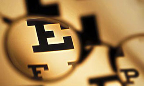 屏幕藍光導(dǎo)致視力受損