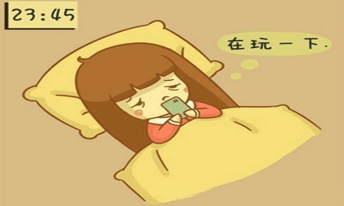 深夜手機黨，當心視力健康，建議貼防藍光膜